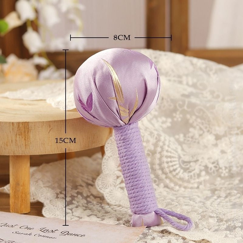 【周りを気にせずリフレッシュ】ミニ よもぎマッサージハンマー キーホルダー｜よもぎ ほのかな香り 肩こり ツボ押し 持ち運び 和装小物 癒しグッズ プチギフト