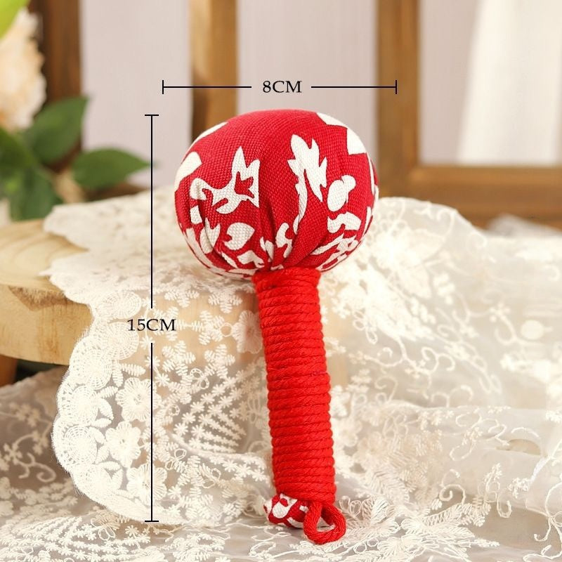 【周りを気にせずリフレッシュ】ミニ よもぎマッサージハンマー キーホルダー｜よもぎ ほのかな香り 肩こり ツボ押し 持ち運び 和装小物 癒しグッズ プチギフト